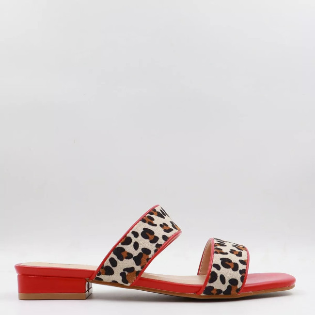 Flat σανδάλια με λουράκια Vera Blum VB510329