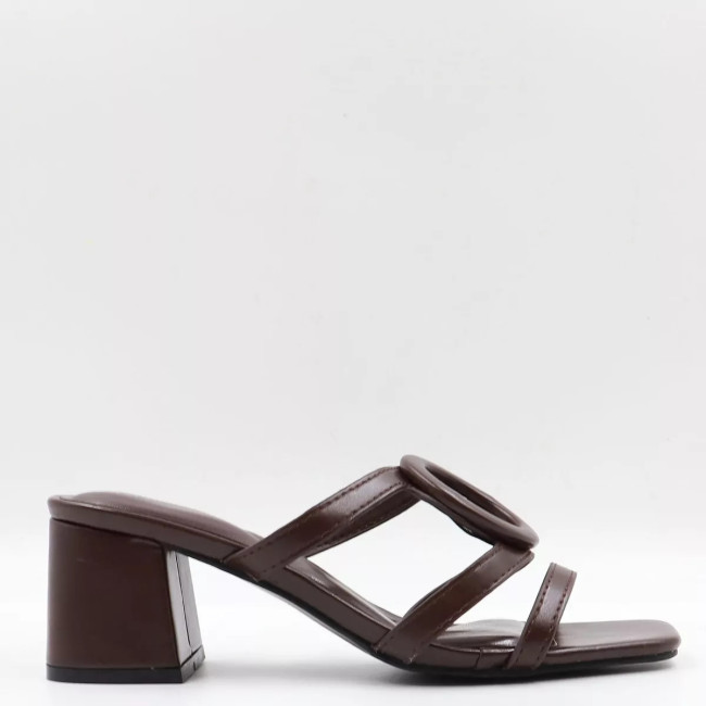 Mules με τετράγωνο τακούνι M6318