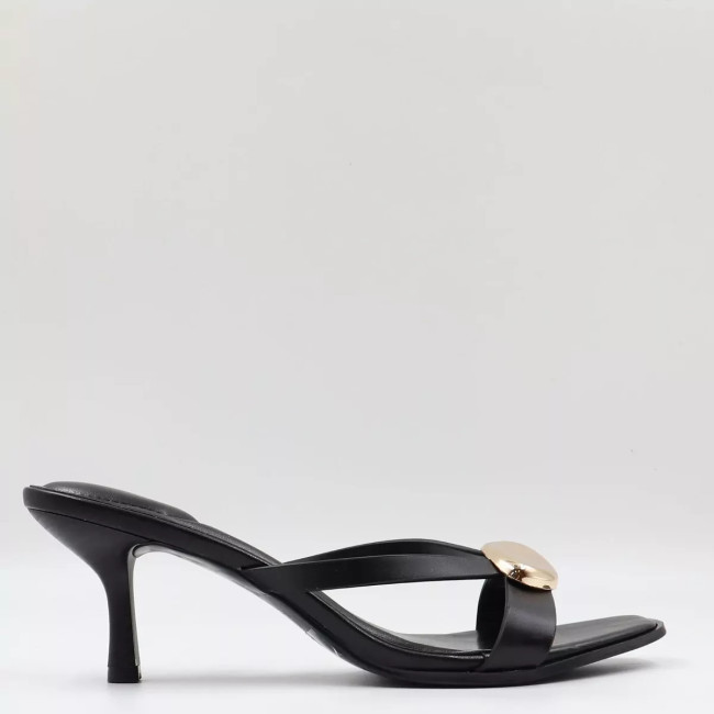 Mules με χρυσό τοκά & λεπτό τακούνι B23026