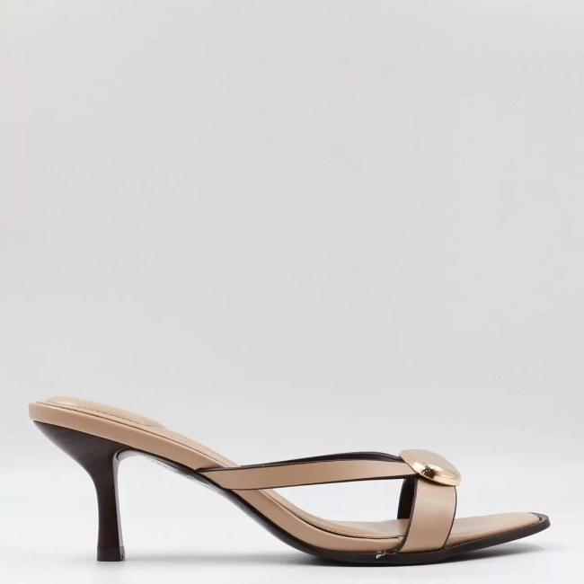 Mules με χρυσό τοκά & λεπτό τακούνι B23026