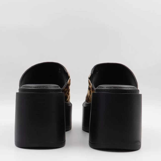 Πλατφόρμες με φαρδιά φάσα Ideal shoes 5259