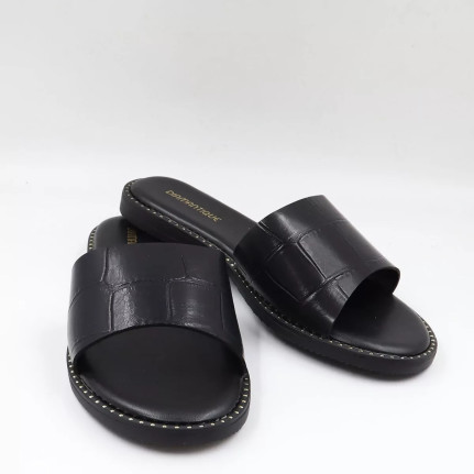 Flat Σανδάλια με φαρδιά φάσα ML557