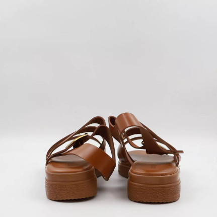 Flatform σανδάλια Diamantique ML372