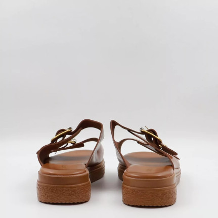 Flatform σανδάλια με λουράκια Diamantique ML373