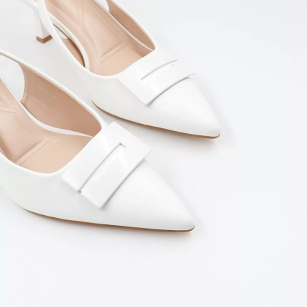 Γόβες openheel με διακοσμητική αγκράφα 6380