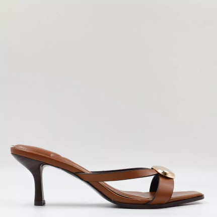 Mules με χρυσό τοκά & λεπτό τακούνι B23026