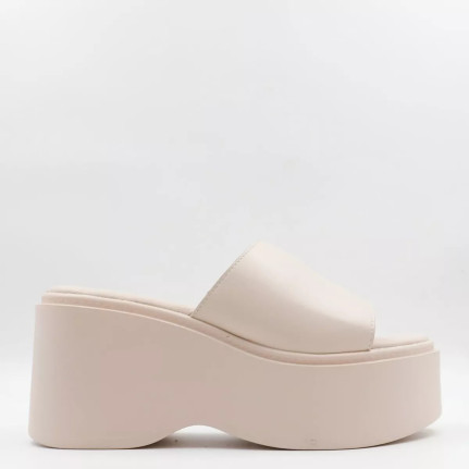 Πλατφόρμες με φαρδιά φάσα Ideal shoes 5259