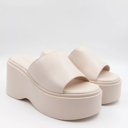 Πλατφόρμες με φαρδιά φάσα Ideal shoes 5259